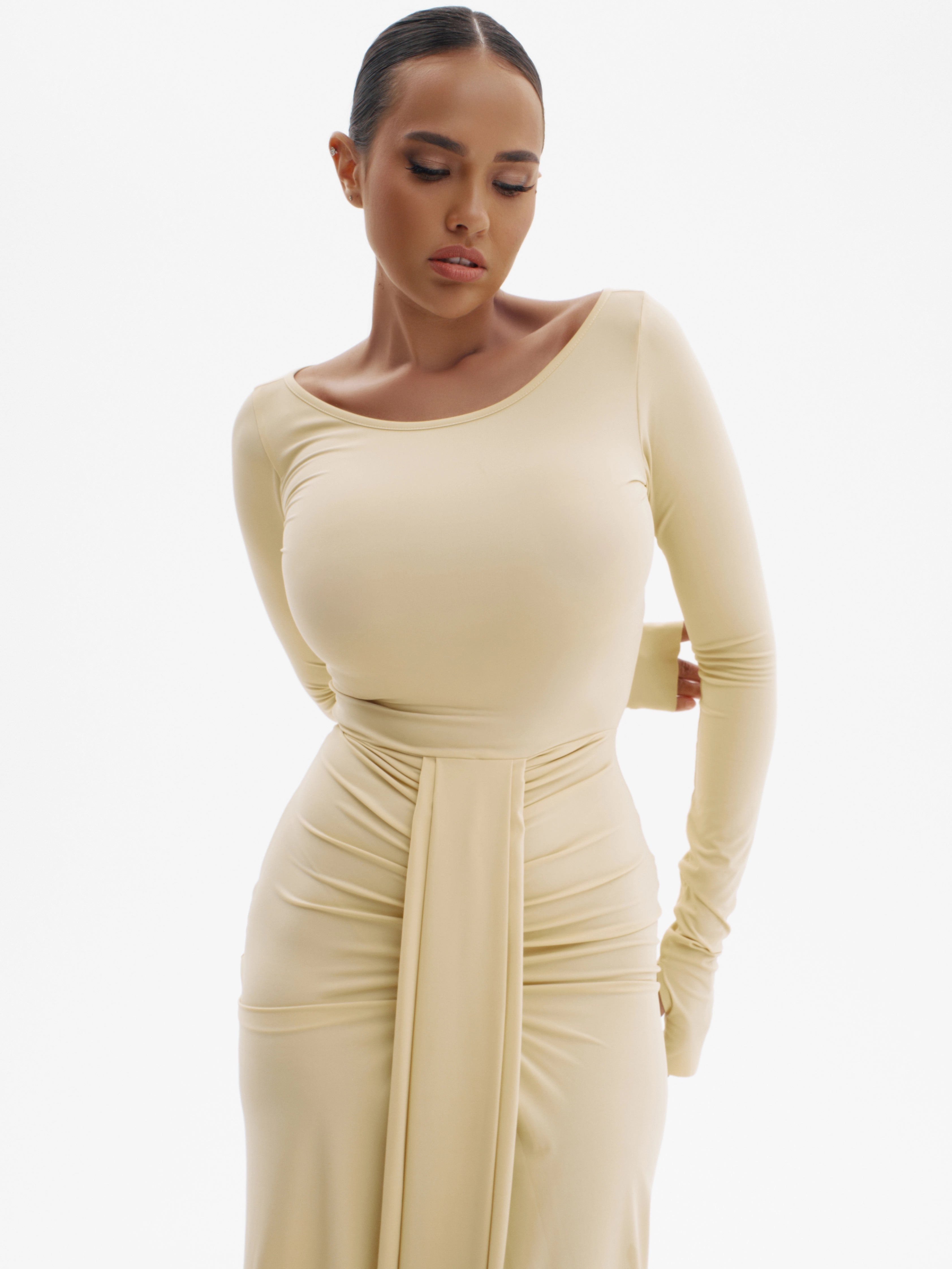 INNOCENT MOVE - PASTEL YELLOW