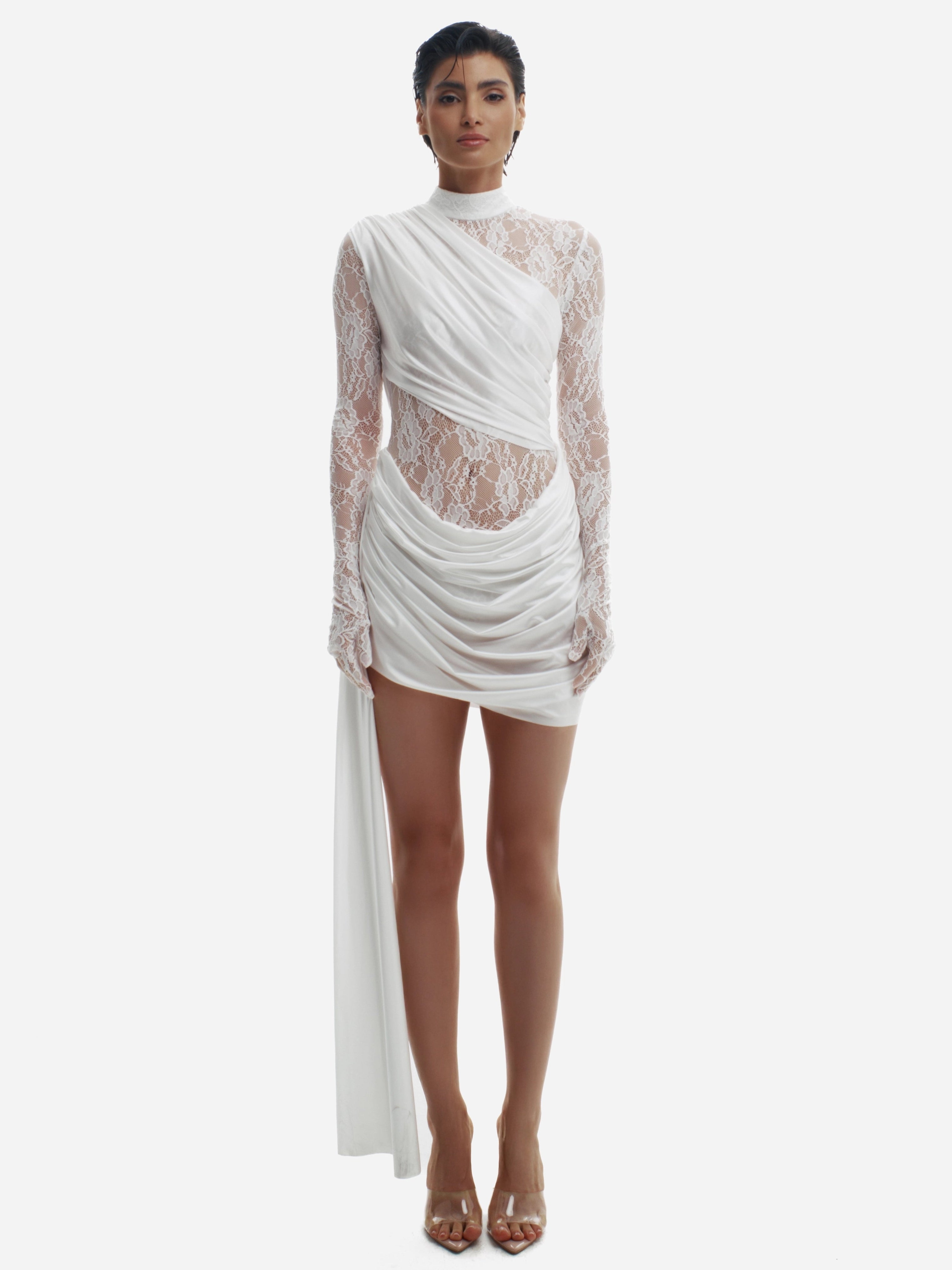 SOFT BUT SPICY - WHITE