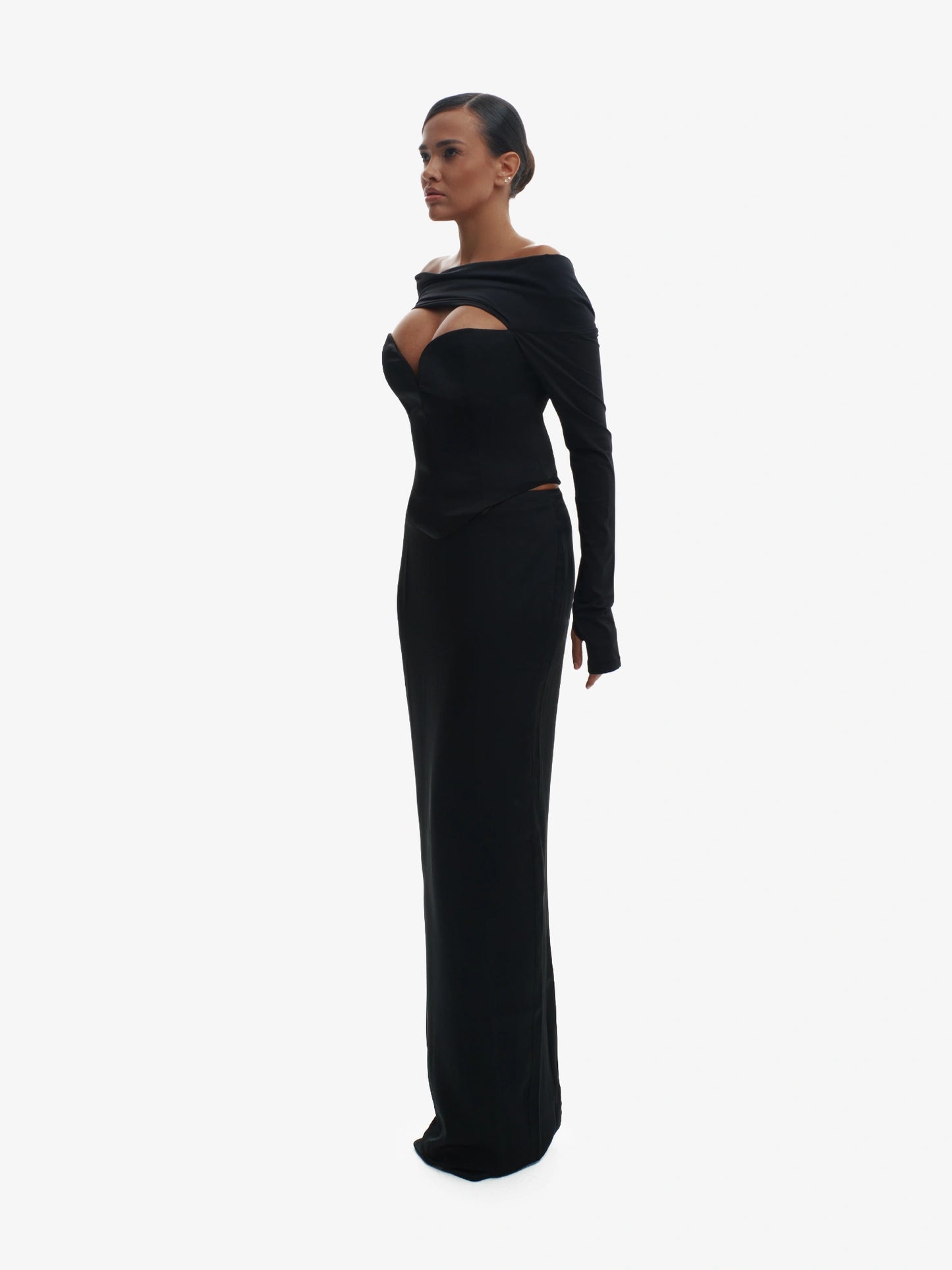 Black structured co-ord set, effortless elegance, minimalist quiet luxury.