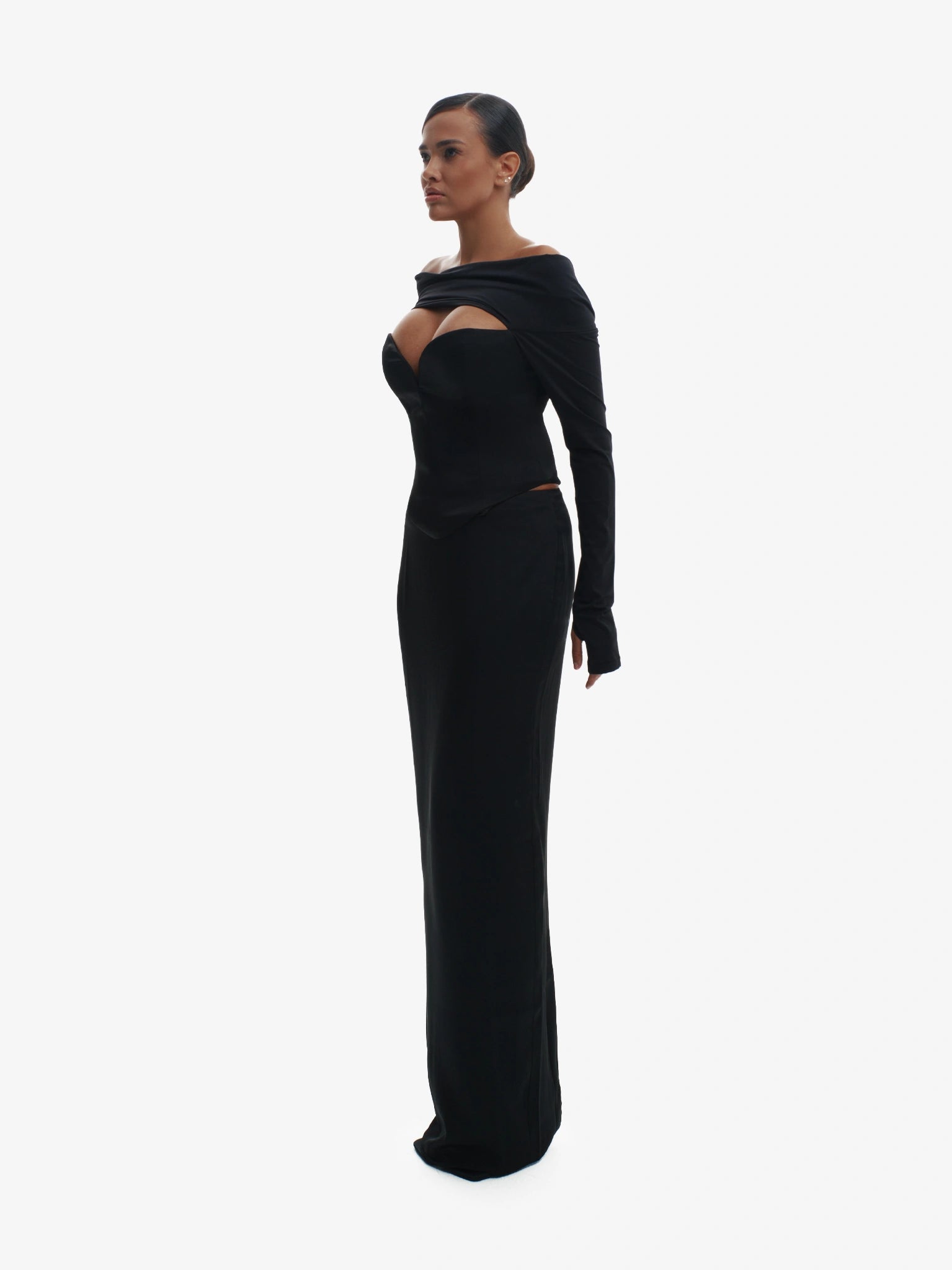 Black structured co-ord set, effortless elegance, minimalist quiet luxury.