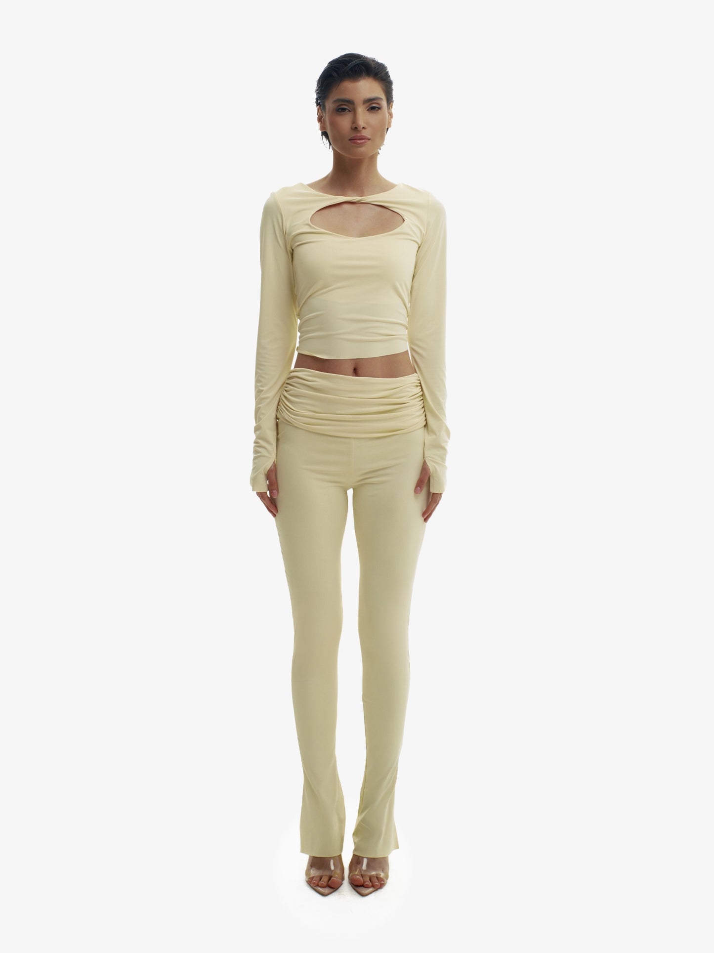 HEARTBREAKER - PASTEL YELLOW - Miruna