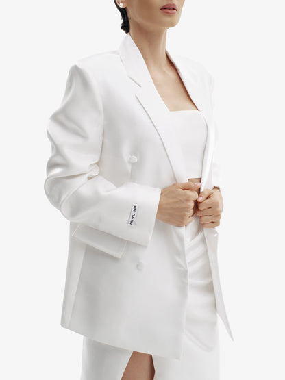 Liquid White tailored liquid blazer, effortless sophistication, minimalist workwear chic.
