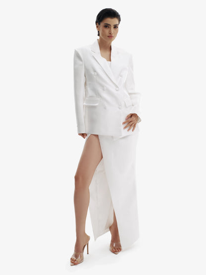 Liquid White tailored liquid blazer, effortless sophistication, minimalist workwear chic.